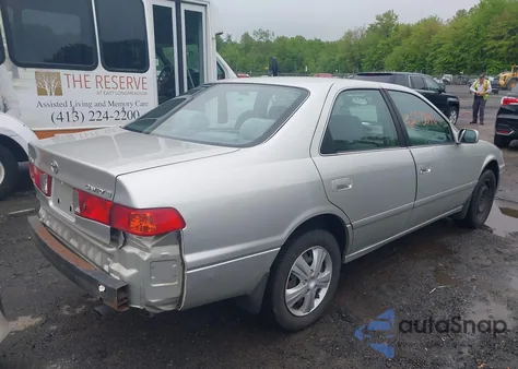 2000 Toyota Camry Le из США, поврежденный, VIN JT2BG22K2Y0490721